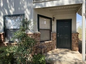Building Photo - 294 Friendship Ln