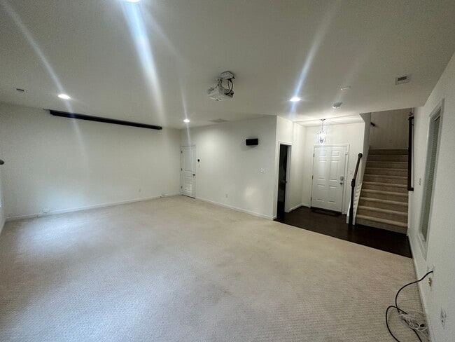 Building Photo - 11419 Hayloft Ln
