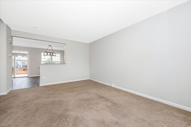 Building Photo - Ballenger Creek Show Stopper for Lease