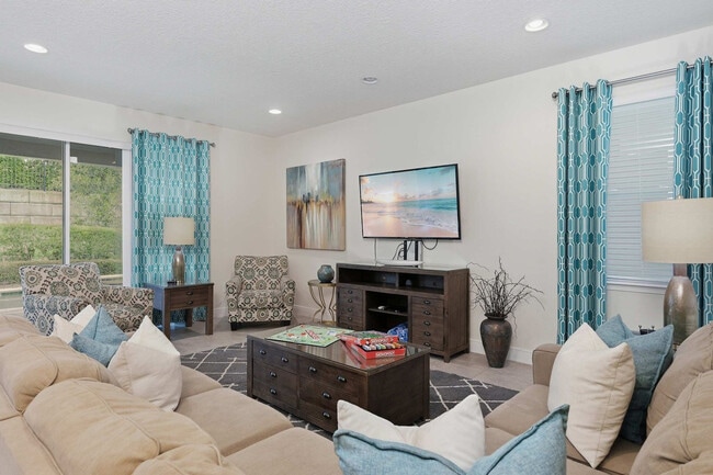 Building Photo - 300 Pendant Ct
