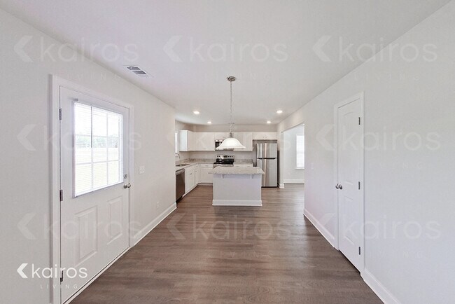 Foto del edificio - 101 Mountain Holly Rd