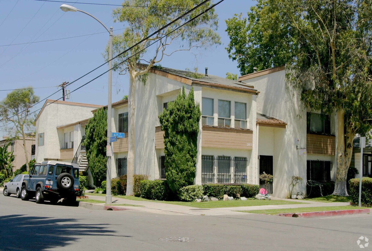 Foto del edificio - 2015-2021 E 7th St