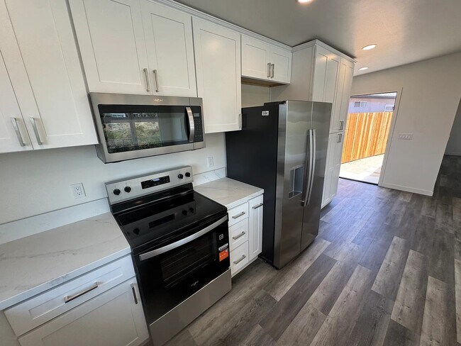Foto del edificio - 5353 Hatteras Ave