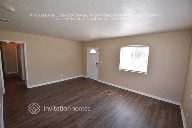 Foto del edificio - 4515 N Eastbury Ave
