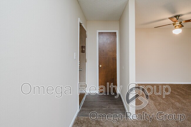 Foto del edificio - 425 Oakwood Ave