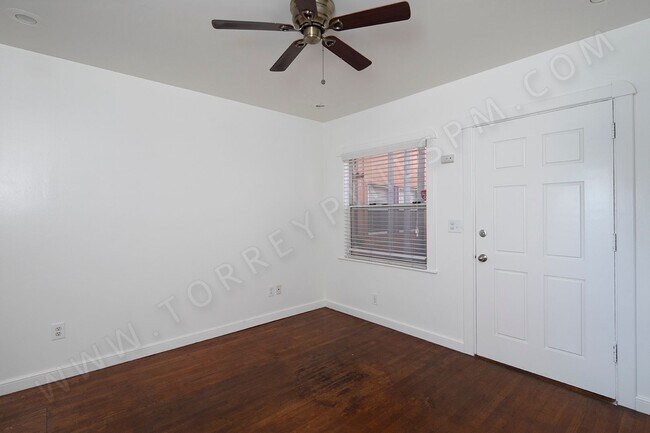 Foto del edificio - *OPEN HOUSE: 6/21 9:30-10:30AM* 1BR Betwee...