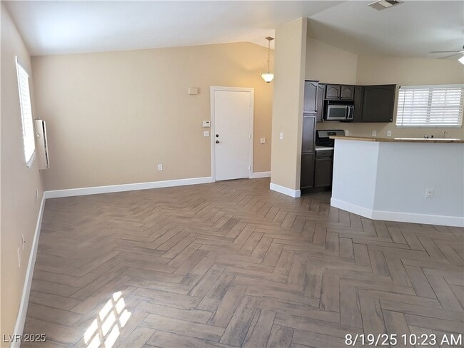 Building Photo - 5250 Panguitch Dr