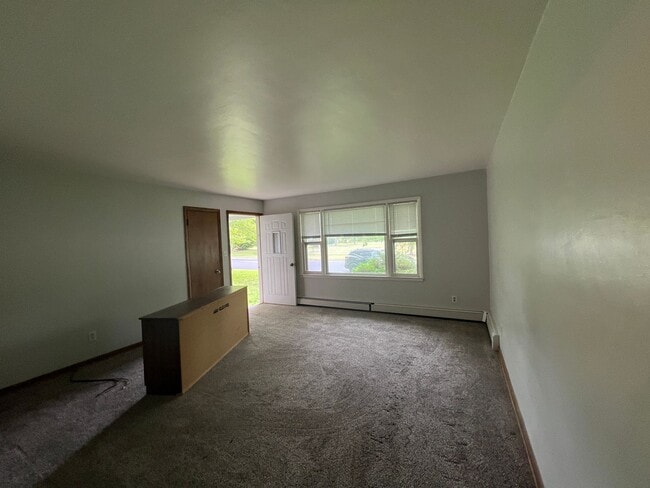 Building Photo - 1302/1304 S 5th Avenue