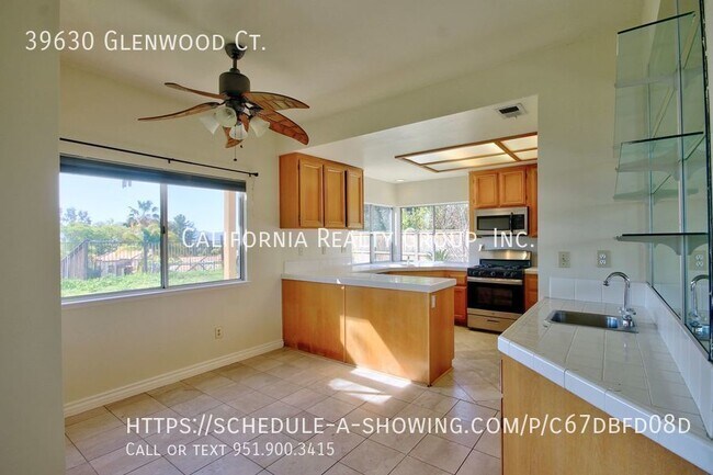 Foto del edificio - 39630 Glenwood Ct