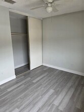Building Photo - 10343 Huntington Pl Dr