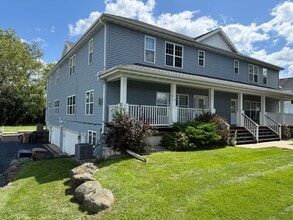 Building Photo - 4219 Owl Creek Dr