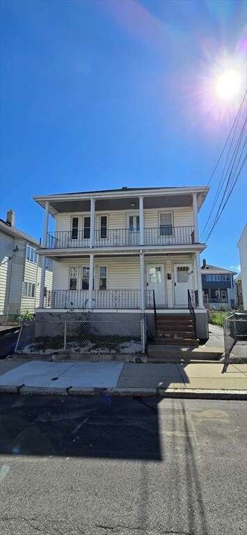 Foto principal - 124 Bowdoin St