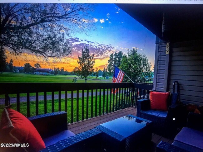 Foto del edificio - 17810 S Walapai Rd