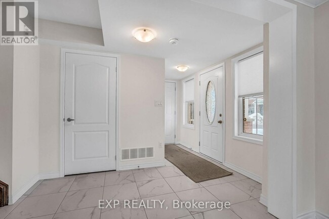 Building Photo - 2743 Sapphire Dr