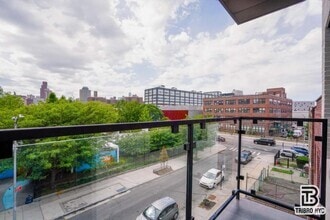Building Photo - 13 N Elliott Pl