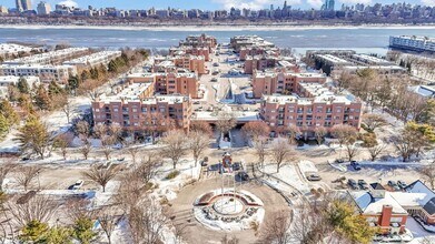 Building Photo - 502 Smith Ct