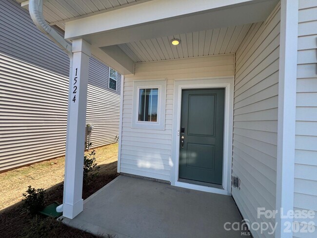 Foto del edificio - 1524 31st St NE