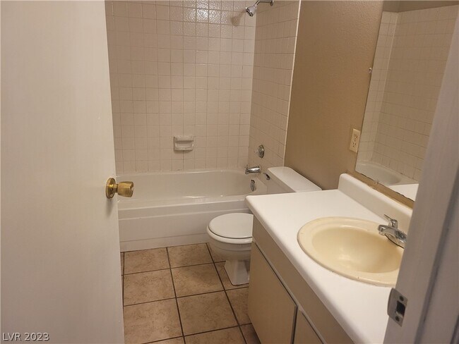 Building Photo - 7084 Burcot Ave