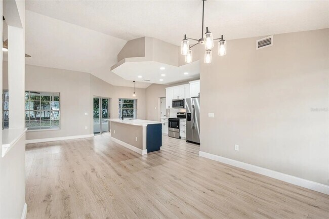 Building Photo - 5092 Abagail Dr