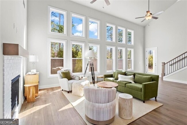 Building Photo - 491 Pearl St