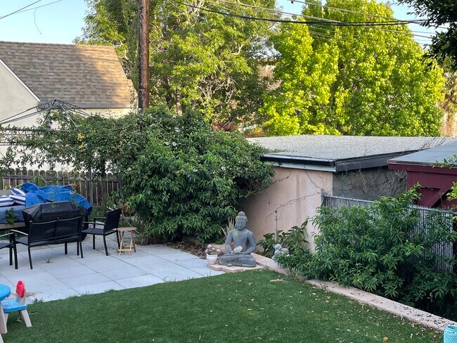 Backyard - 1034 S Tremaine Ave