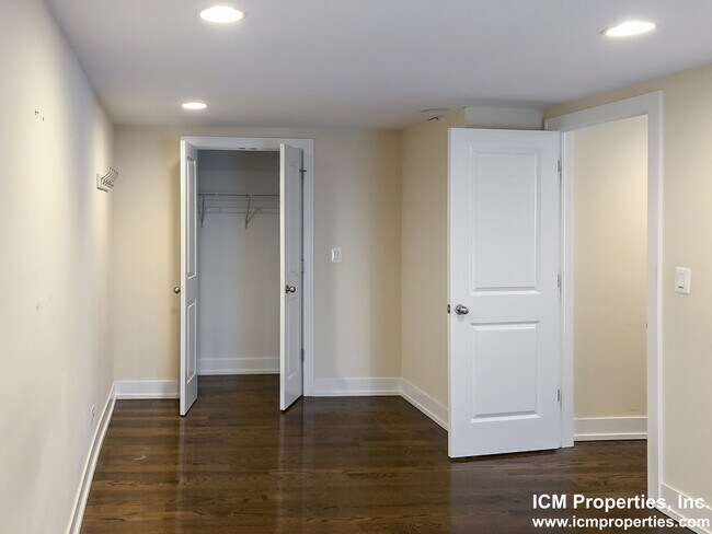 Foto del edificio - 2600 W Wrightwood Ave