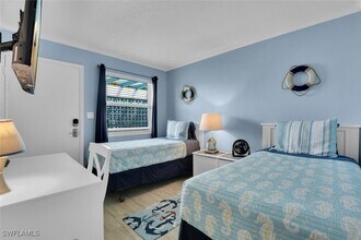 Building Photo - 1295 Gulf Shore Blvd S