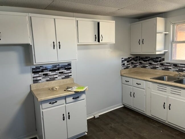 Building Photo - 107 N Alabama St