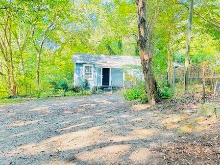 Building Photo - 104 Plum Tree Ln