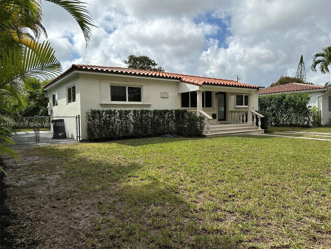 Foto del edificio - 6017 SW 14th St