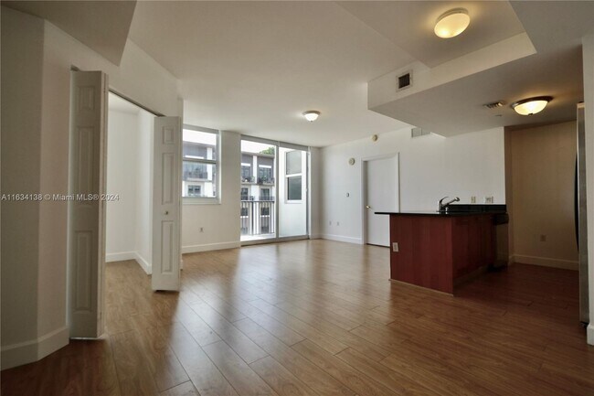 Building Photo - 4100 Salzedo St