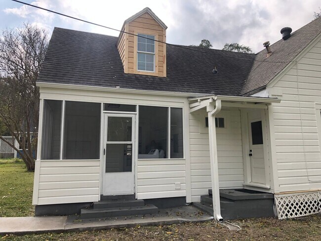 Foto del edificio - 3 bedroom house in The Avenues of Huntsville