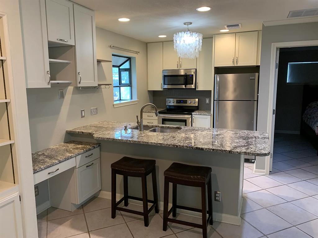 Foto principal - 2412 Enfield Rd
