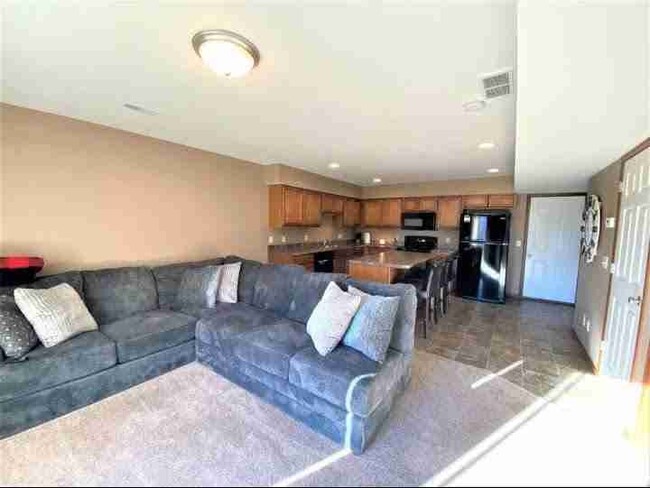 Foto del edificio - 2215 5th St