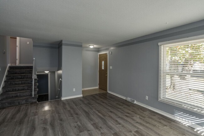 Foto del edificio - Great Urbandale home!