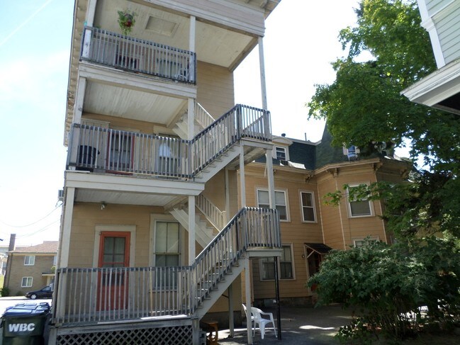 Foto del edificio - 160 Orange St