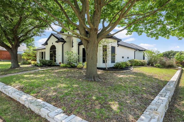 Foto del edificio - 7517 Waterwood Dr