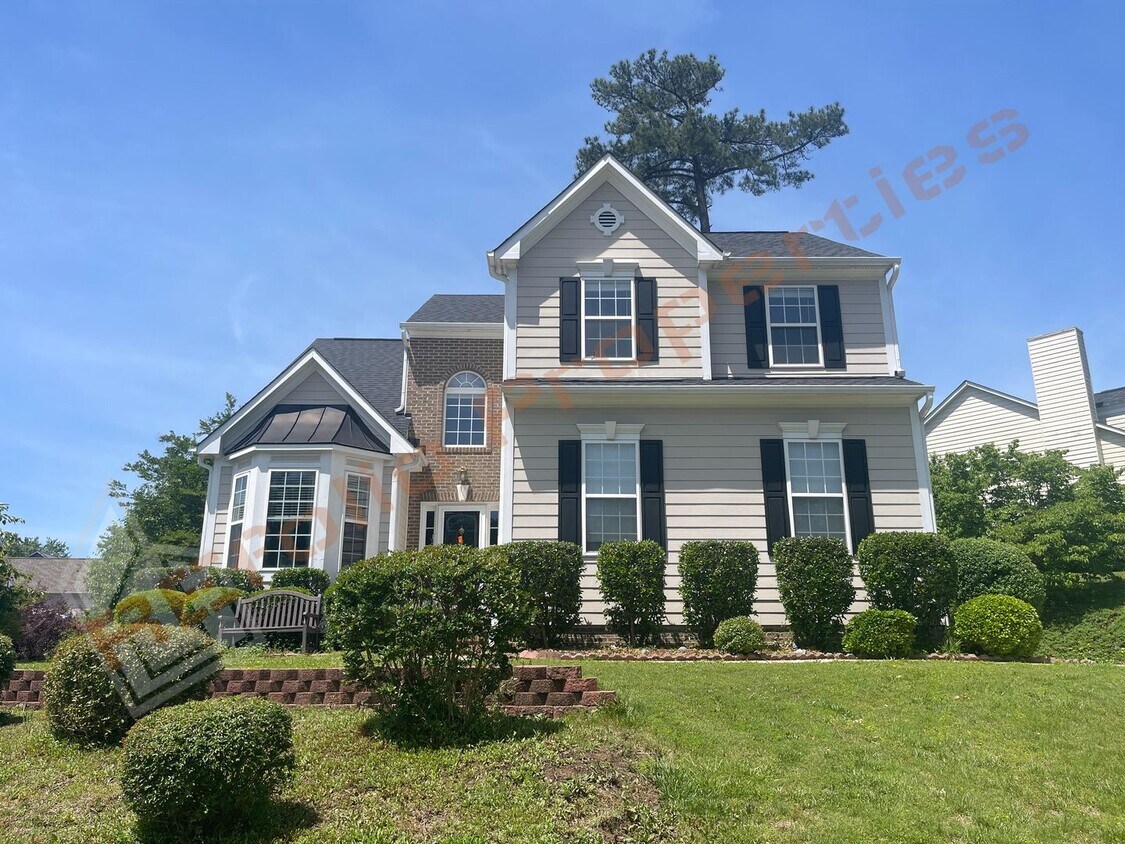 Primary Photo - Lovely 4 Bedroom, 2.5 Bath Home w/ 2-Car G...