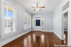 Foto del edificio - 631 Cedar St