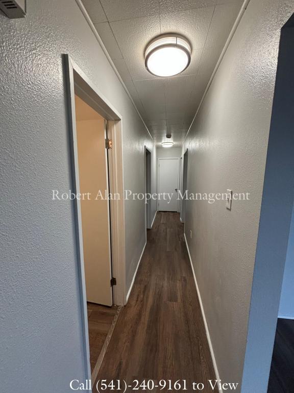 Foto del edificio - 824 SW 7th St