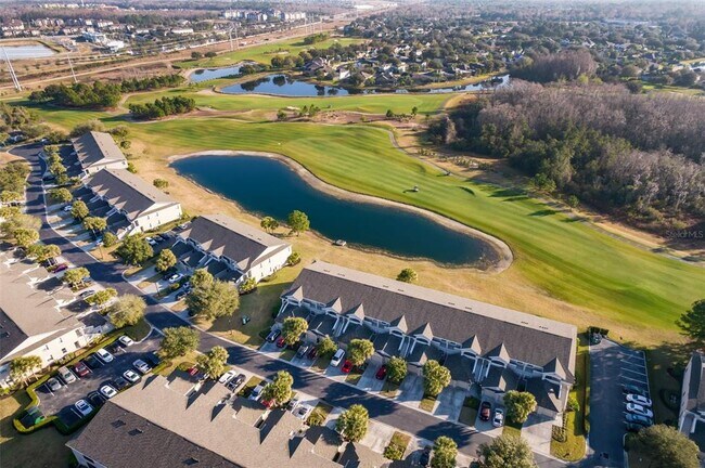 Foto del edificio - 9434 Myrtle Creek Ln