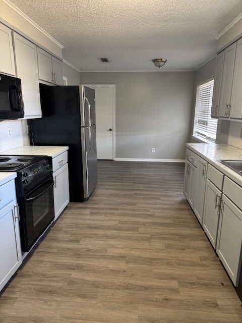 Foto del edificio - 1503 E 22nd St