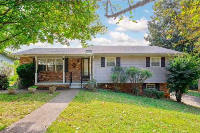 Photo - 8912 Bayview Dr House