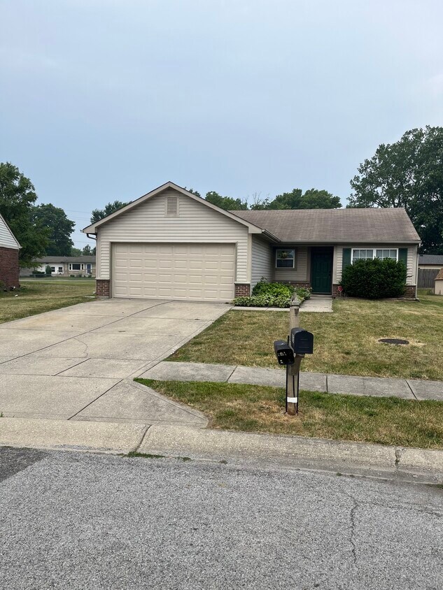 Foto principal - 6165 Pinnacle Blvd