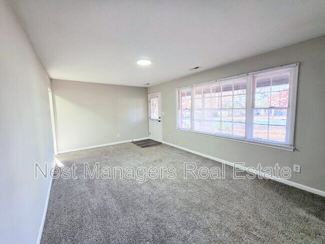 Foto del edificio - 7525 Kisco Dr