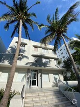 Building Photo - 3710 Collins Ave