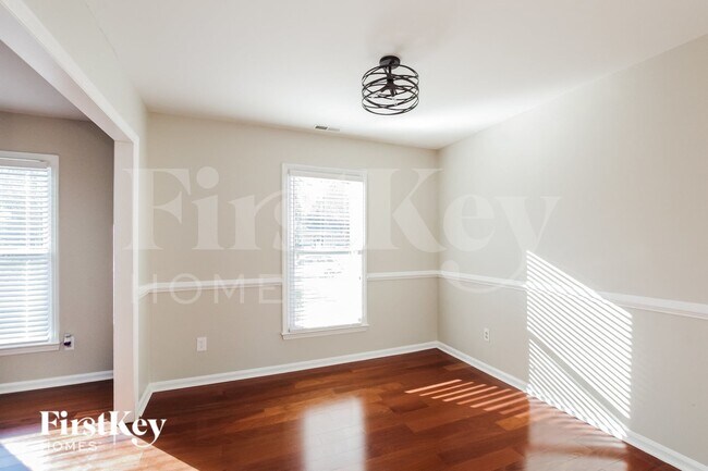 Foto del edificio - 11701 Charnwood Ct