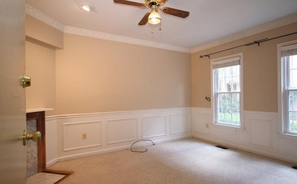 Living Room with afternoon sun - 1660 Euclid St NW