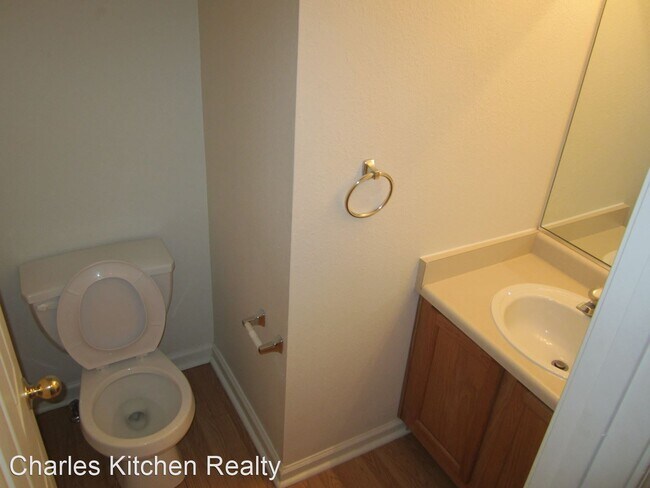 Building Photo - 2 br, 2 bath House - 4172 Gordon