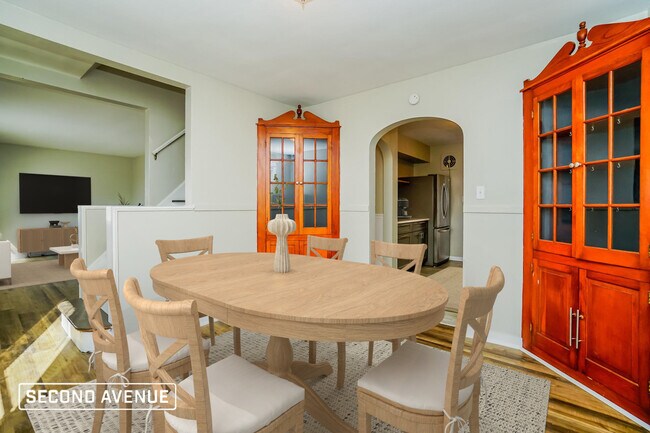 Foto del edificio - 717 6TH ST